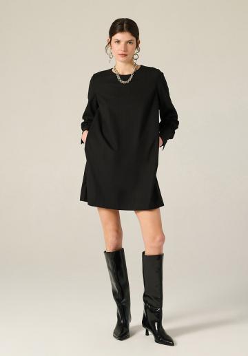 Короткое платье