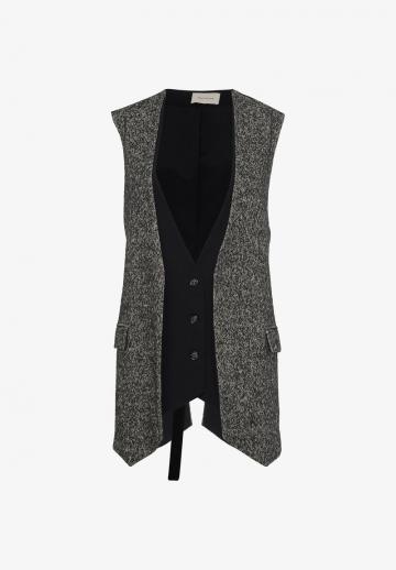 Длинный жилет