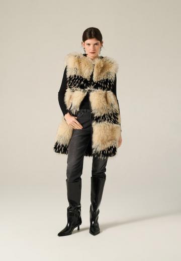 Пуховой жилет