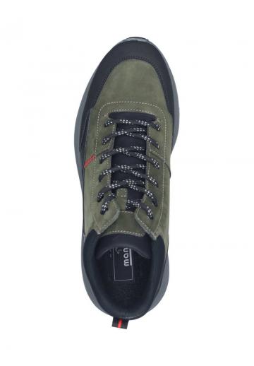 Ботинки на шнуровке