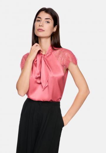 Шелковая блузка