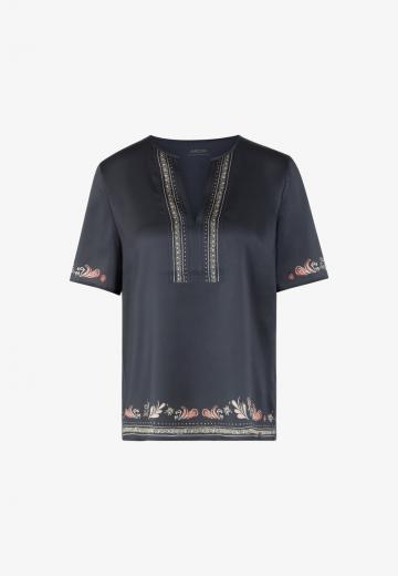 Шелковая блузка