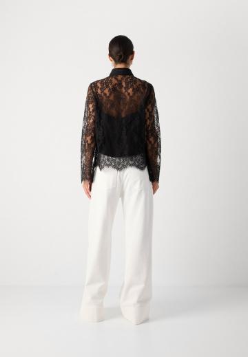Кружевная блузка