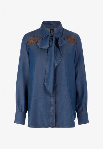 Джинсовая блузка