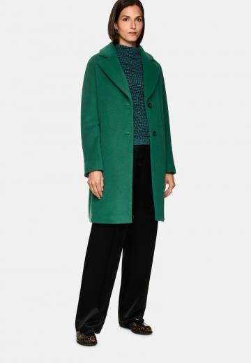 Короткое пальто