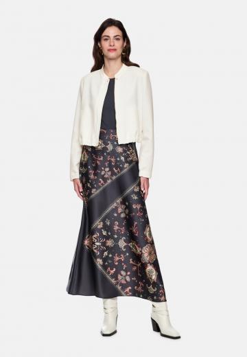 Короткий блейзер