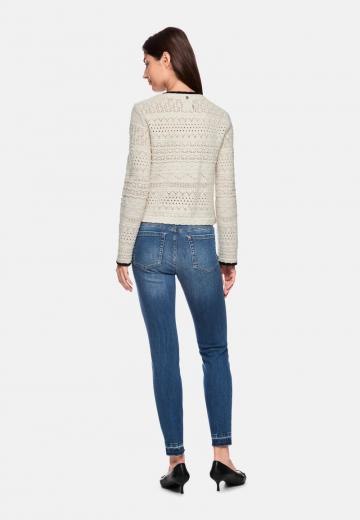 Узкие джинсы