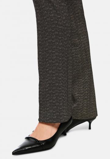 Прямые брюки