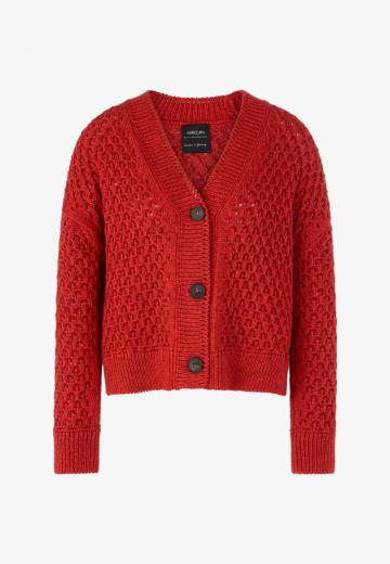 Вязаная кофта