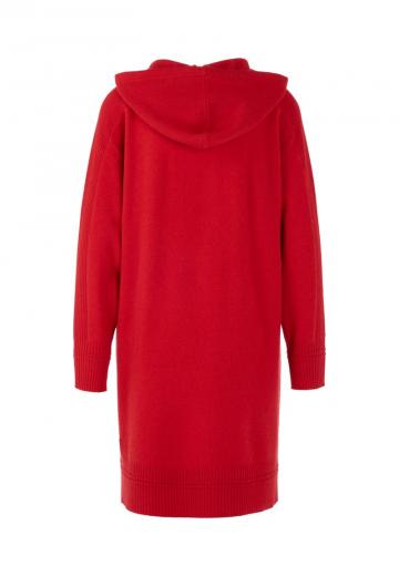 Вязаное платье