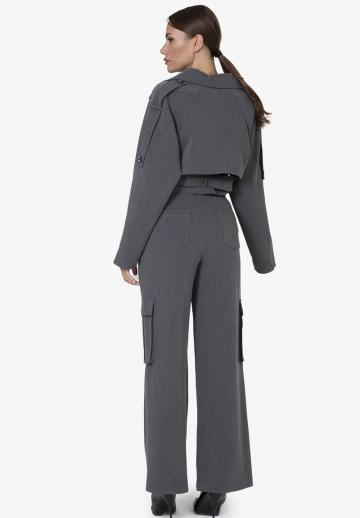 Брюки с накладными карманами