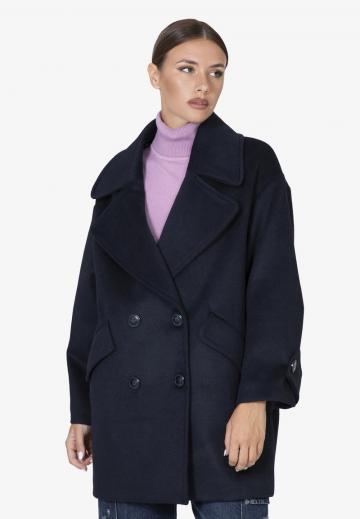 Короткое пальто