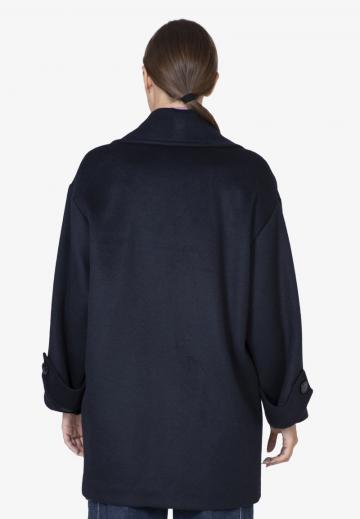 Короткое пальто