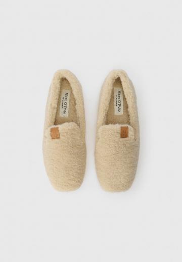 Полуботинки