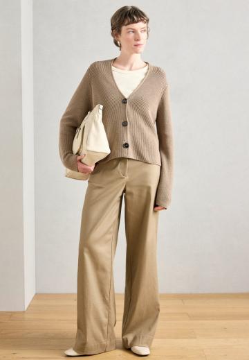 Вязаная кофта