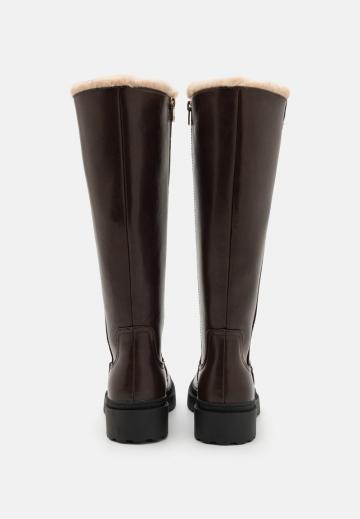 Сапоги на платформе