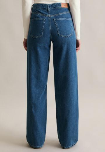 Свободные джинсы