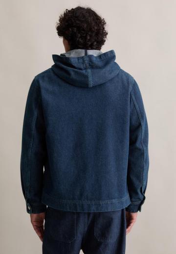 Джинсовая куртка