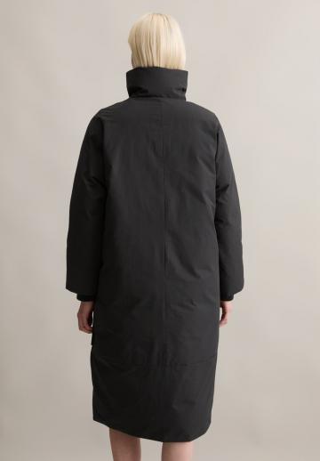 Короткое пальто