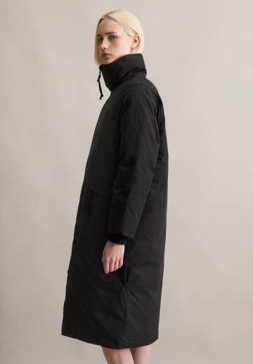 Короткое пальто