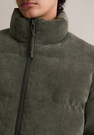 Зимняя куртка