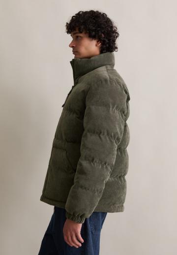 Зимняя куртка