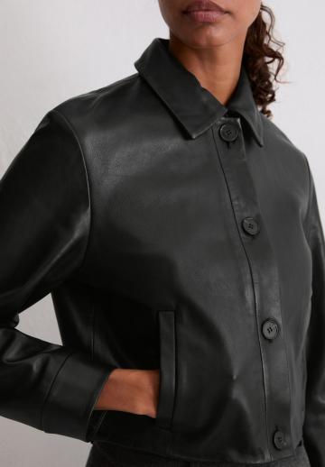 Короткая куртка