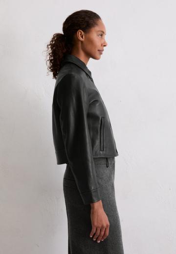 Короткая куртка