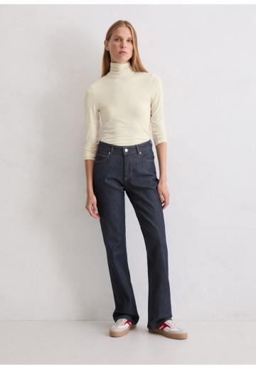 Клешеные джинсы