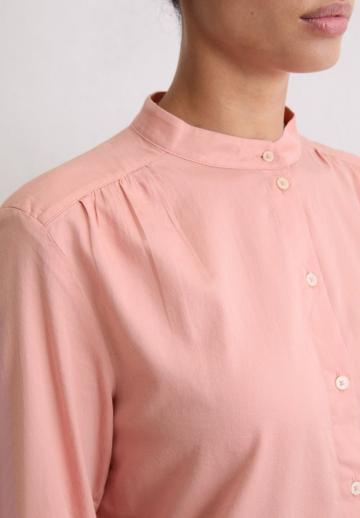 Атласная блузка