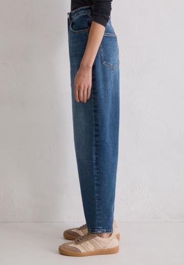 Свободные джинсы