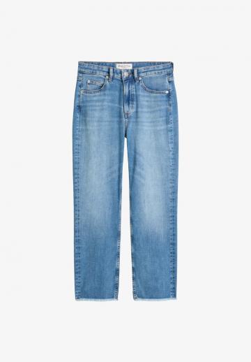 Короткие джинсы