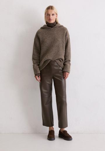 Пуловер с капюшоном