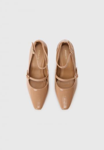 Туфли с ремешком