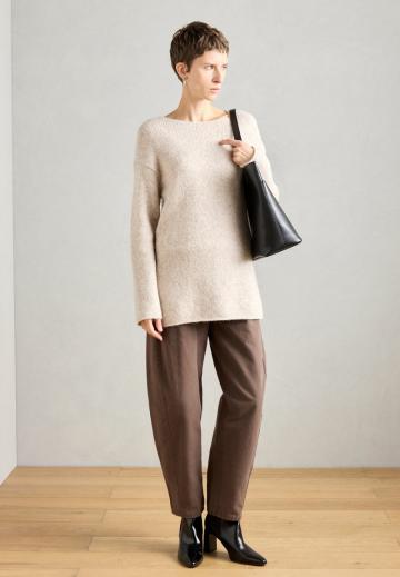 Длинный пуловер