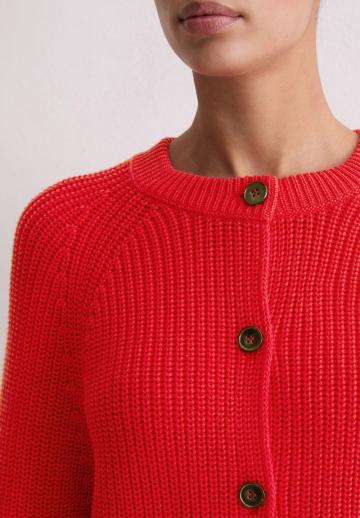 Вязаная кофта