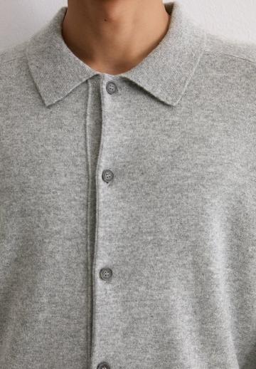 Вязаная кофта