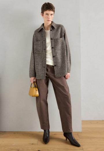 Короткое пальто