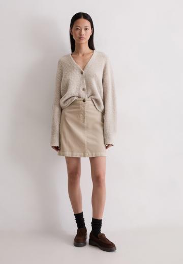 Юбка с накладными карманами