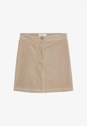 Юбка с накладными карманами