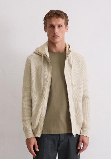 Вязаная кофта