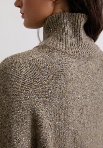 Вязаное платье