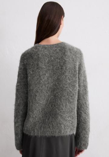 Пуловер