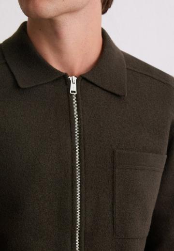 Вязаная кофта