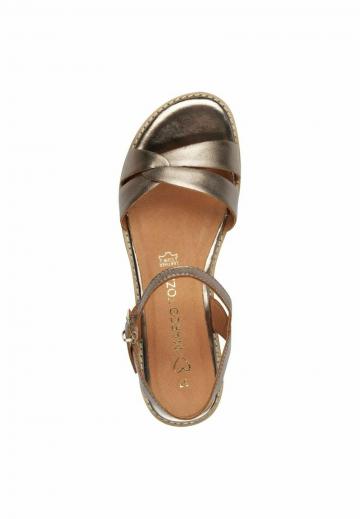 Гандбольные кроссовки