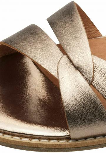 Гандбольные кроссовки