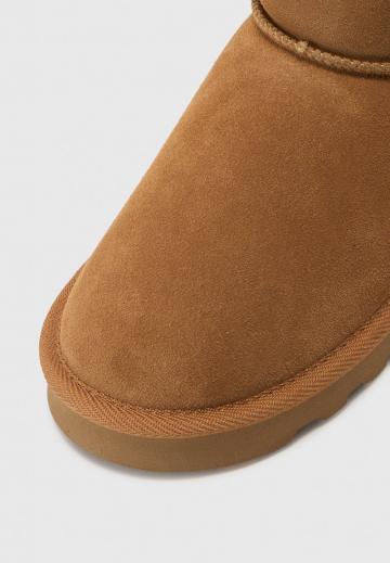 Широкие сапоги