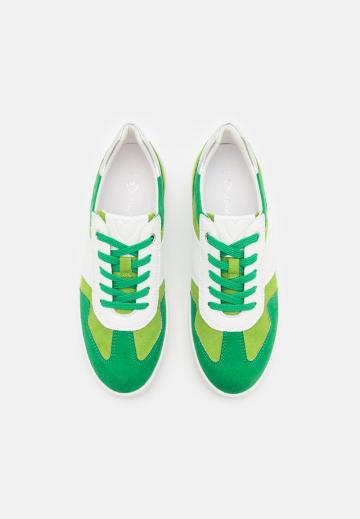 Гандбольные кроссовки