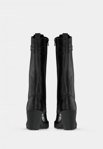 Сапоги на шнуровке