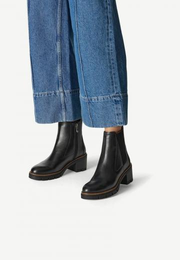 Полусапожки на платформе